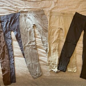 Ladies Size Small Stretchy Leggings Women’s Petite (5) Total Bundle Lot